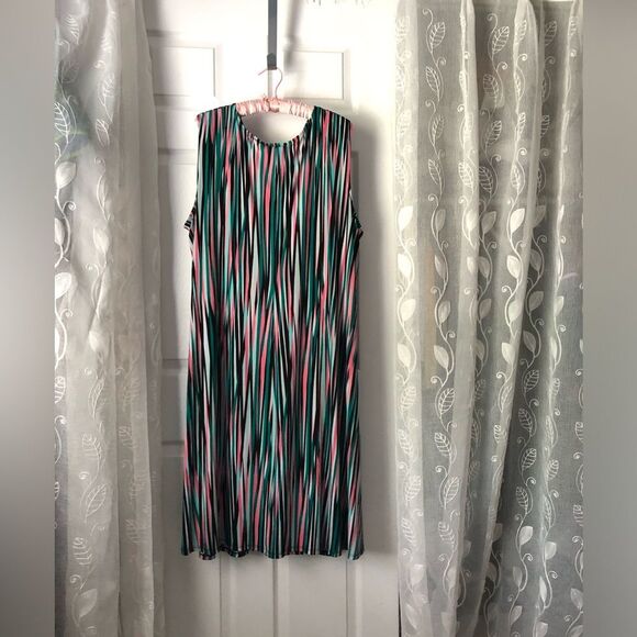 Catherines Womens Striped Knee Length Dress Plus Size 3X V-Neck Sleeveless - Picture 7 of 8